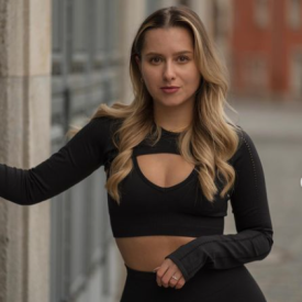 Coupon Code Stronger Anna Paulina Schreg : 10% off